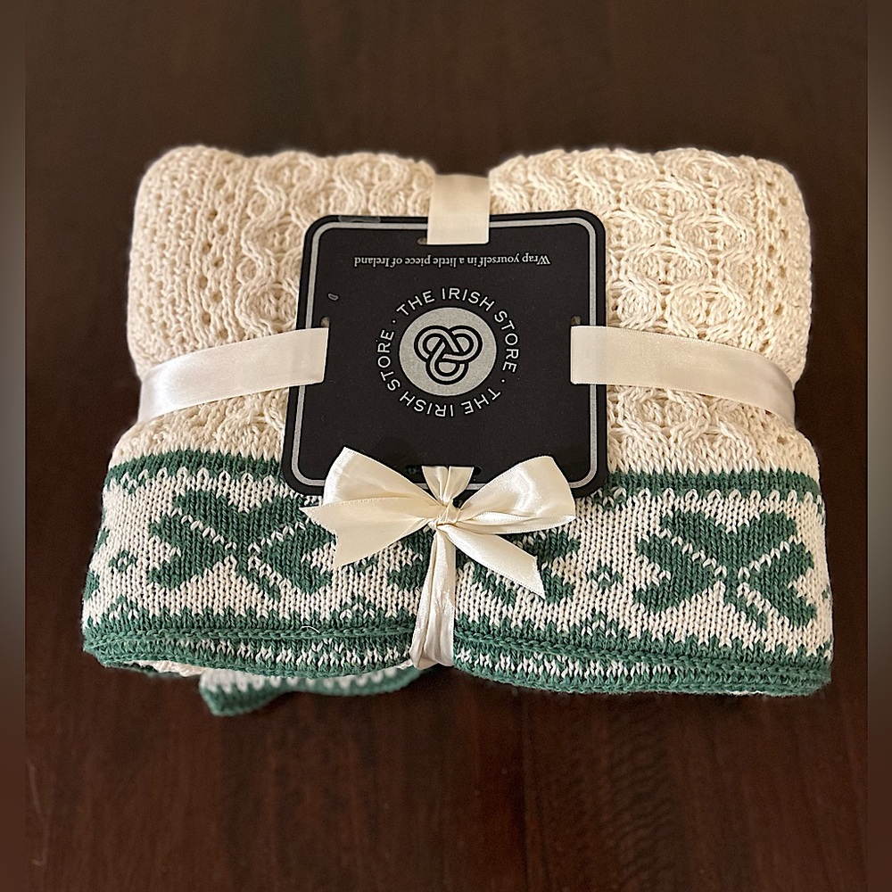 100% Merino Wool Shamrock Blanket